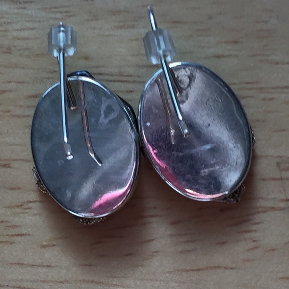 Gorgeous Sliver Geode Earrings - Picture 5 of 7